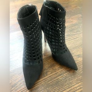 Women booties, ALDO, size 7. Worn once. No box.